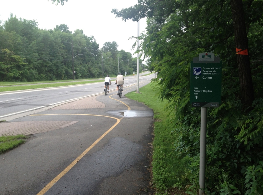 Where to turn off the Ottawa River Pathway